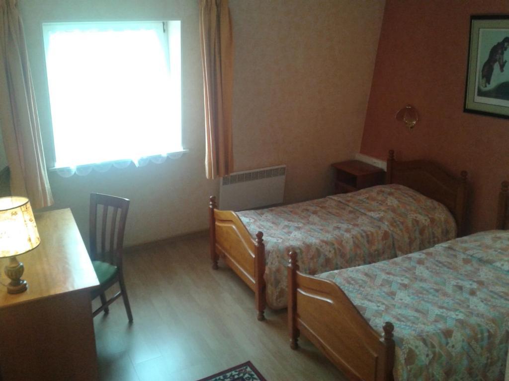 Logis Hotel Restaurant Hostellerie De L'Etoile Wasselonne Quarto foto