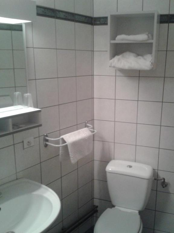 Logis Hotel Restaurant Hostellerie De L'Etoile Wasselonne Quarto foto