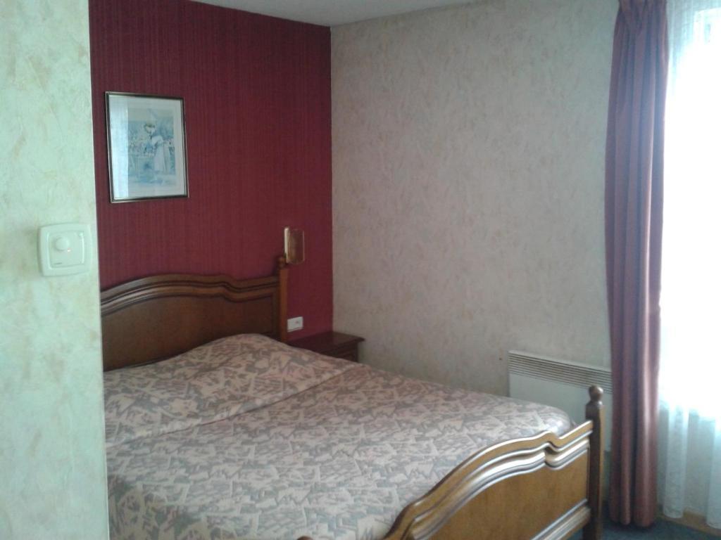 Logis Hotel Restaurant Hostellerie De L'Etoile Wasselonne Quarto foto