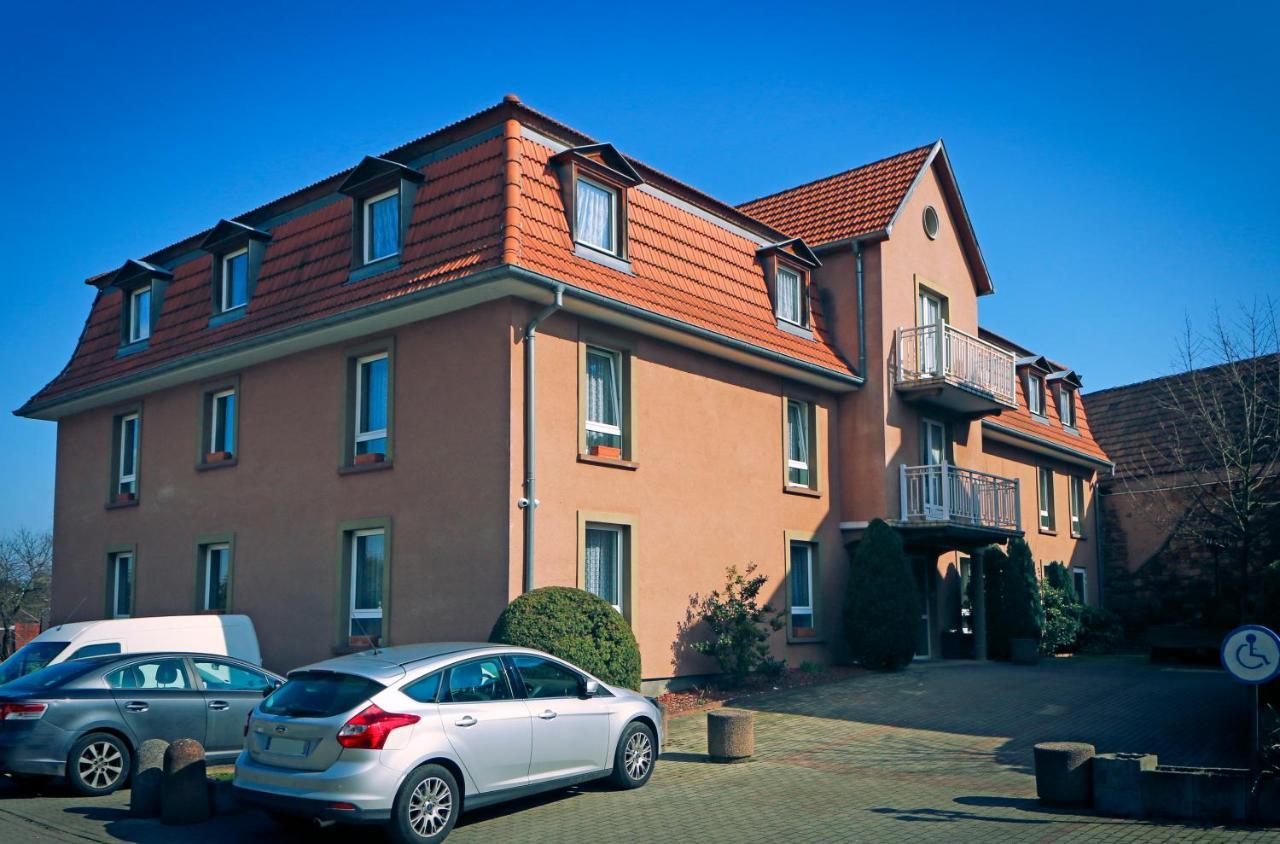 Logis Hotel Restaurant Hostellerie De L'Etoile Wasselonne Exterior foto